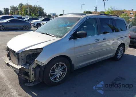 2007 Honda Odyssey Touring z USA, uszkodzony, nr VIN 5FNRL38867B015883